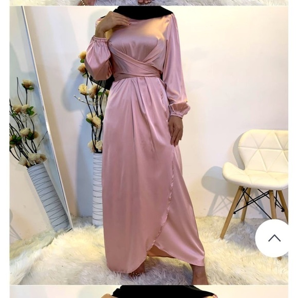 Dresses & Skirts - Modest satin maxi dress